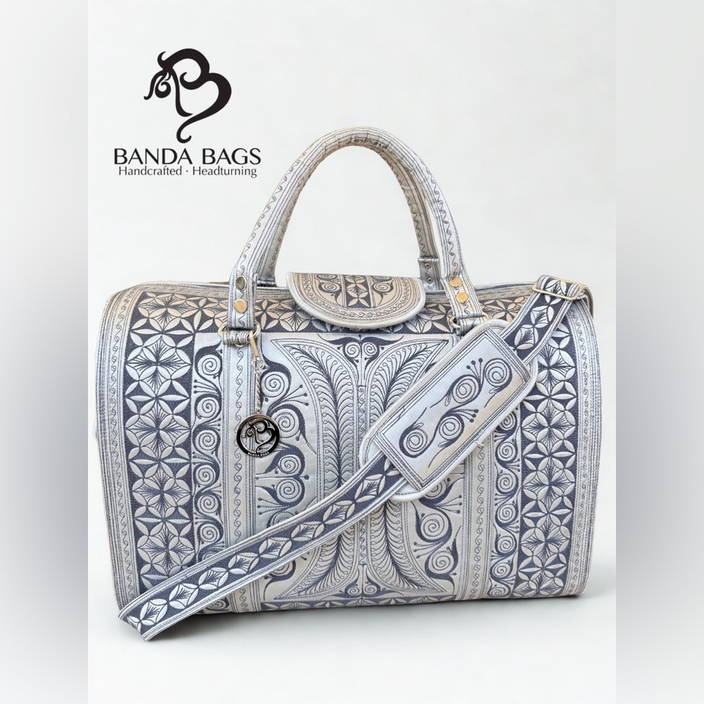 Authentic BANDA BAGS Weekender Travel Bag - Platinum Silver/Grey